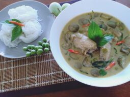 curry vert au poulet